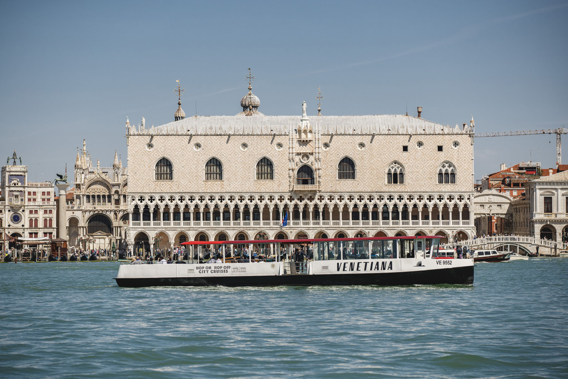 boat tour venice price